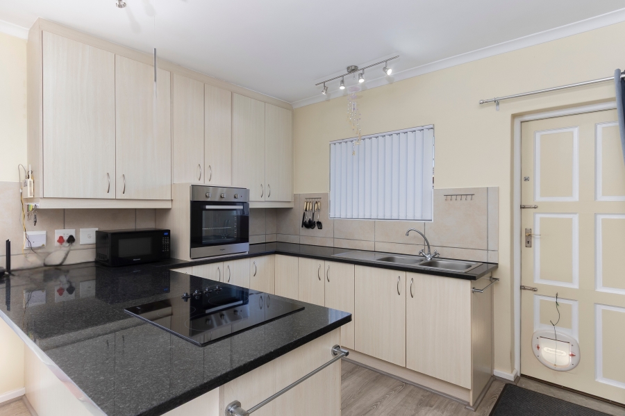 3 Bedroom Property for Sale in Fernwood Western Cape
